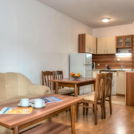Appartement Yassen Holiday *